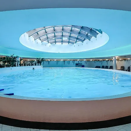 Appartement Ans Hanza Tower No 628 - Swimming Pool, Sauna, Jacuzzi, Viewing Terrace *