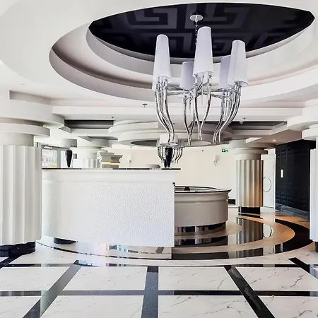 Ans Hanza Tower No 628 - Swimming Pool, Sauna, Jacuzzi, Viewing Terrace 아파트 슈체친