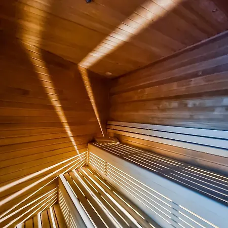 Ans Hanza Tower No 628 - Swimming Pool, Sauna, Jacuzzi, Viewing Terrace 아파트