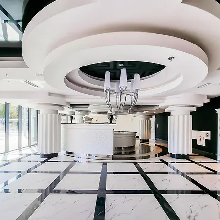 Ans Hanza Tower No 628 - Swimming Pool, Sauna, Jacuzzi, Viewing Terrace Appartement *