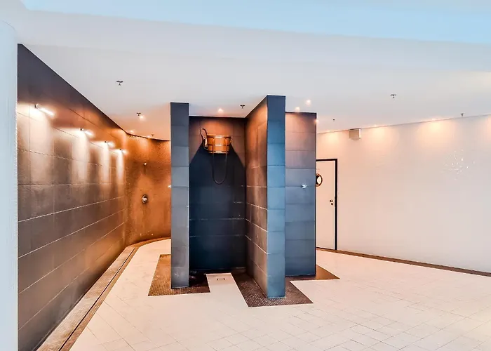 Ans Hanza Tower No 628 - Swimming Pool, Sauna, Jacuzzi, Viewing Terrace Apartment *