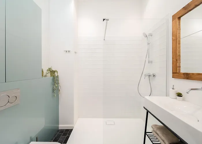 Ans Hanza Tower No 628 - Swimming Pool, Sauna, Jacuzzi, Viewing Terrace